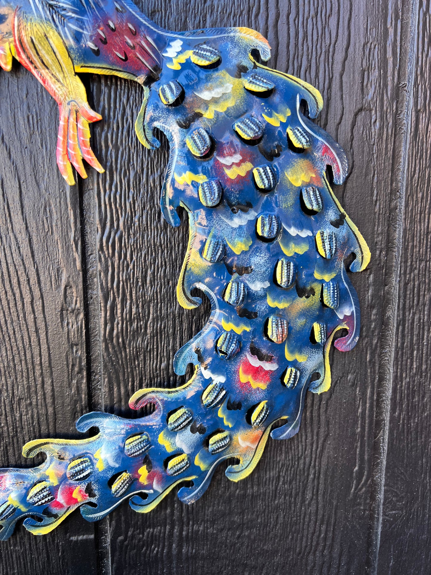 Medium Peacock